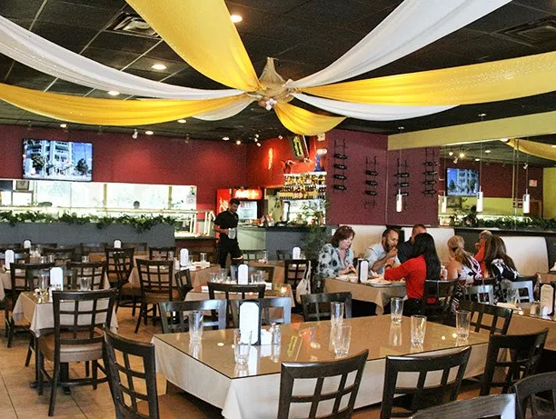 famous-indian-restaurants-kacksonville-minerva-inside